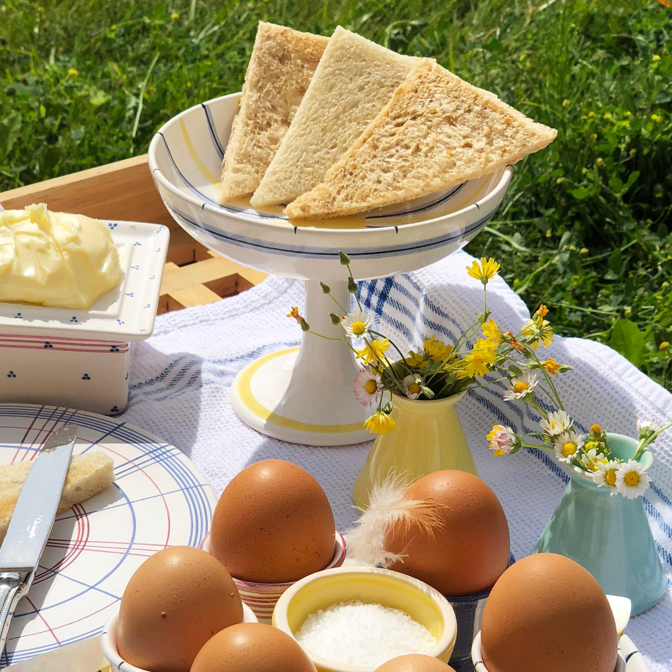 Schalen mit Fuß